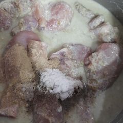 A picture of Cheesy chicken.