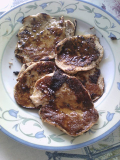 Una foto de Tortitas de plátano sin harina. Apto para celíacos e intolerantes a la lactosa