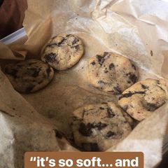 A picture of Chocolate Chip Cookies.