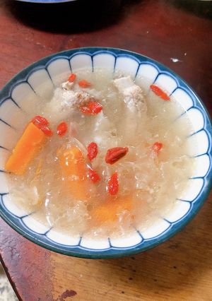 銀耳排骨湯 的食譜成品照片