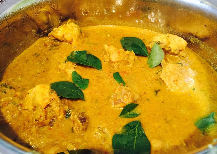 Recipe of Award-winning Kerala Style Spicy Chicken Curry