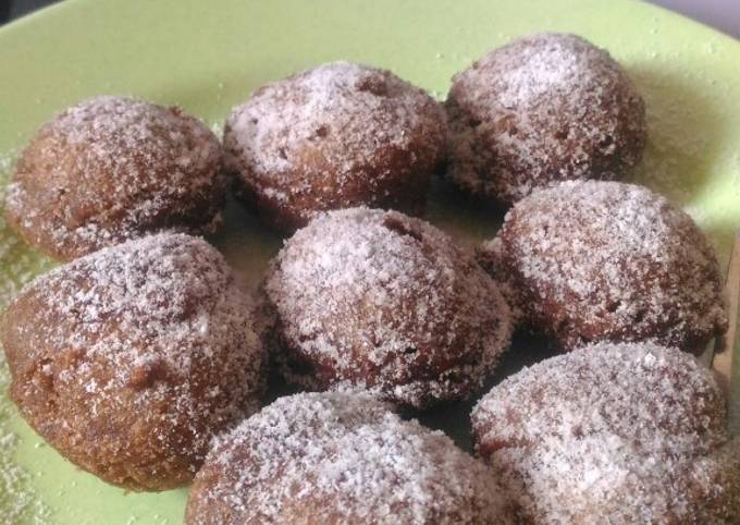 Fried Choco Ball / Bola-bola coklat goreng