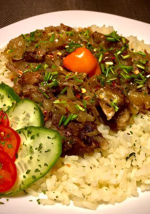 Dinsztelt marhasült jázmin rizzsel recept fotója