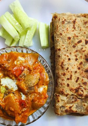 A picture of Onion Tomato Curry Pyaaz Tamatar ki sabji.