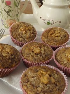 Una foto de Muffins de cacao con nueces