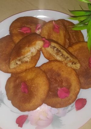 A picture of Kakara pitha.