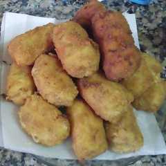 Una foto de Croquetas de pollo y bechamel