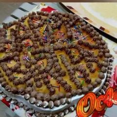 A picture of Happy birthday pastry cake.