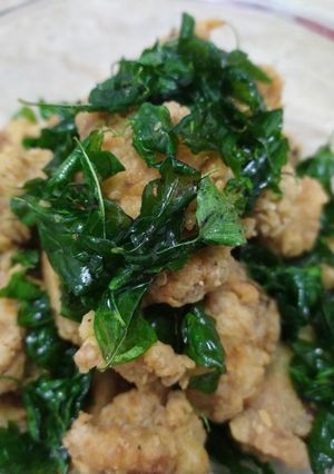 Foto resep Ayam Goreng Daun Kemangi