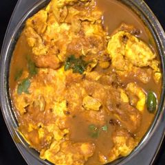A picture of Indian masala Omelet curry.