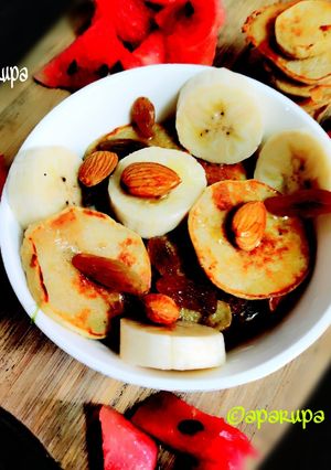 মিনি প্যান কেক সালাদ বোল(mini pancake salad bowl recipe in Bengali) রেসিপির প্রধান ছবি