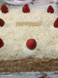 Foto resep Strawberry chesee cake with almond