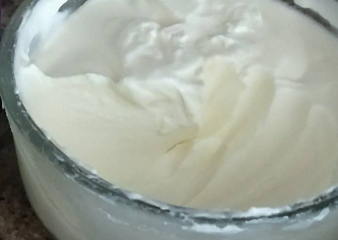 Steps to Make Favorite Creme fraiche