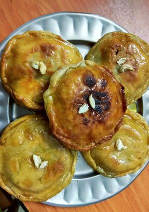 A picture of Chandrakala - A sweet.