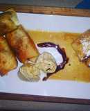 Eggroll con Saquitos de Cerdo y Postre Mini Apple Pie