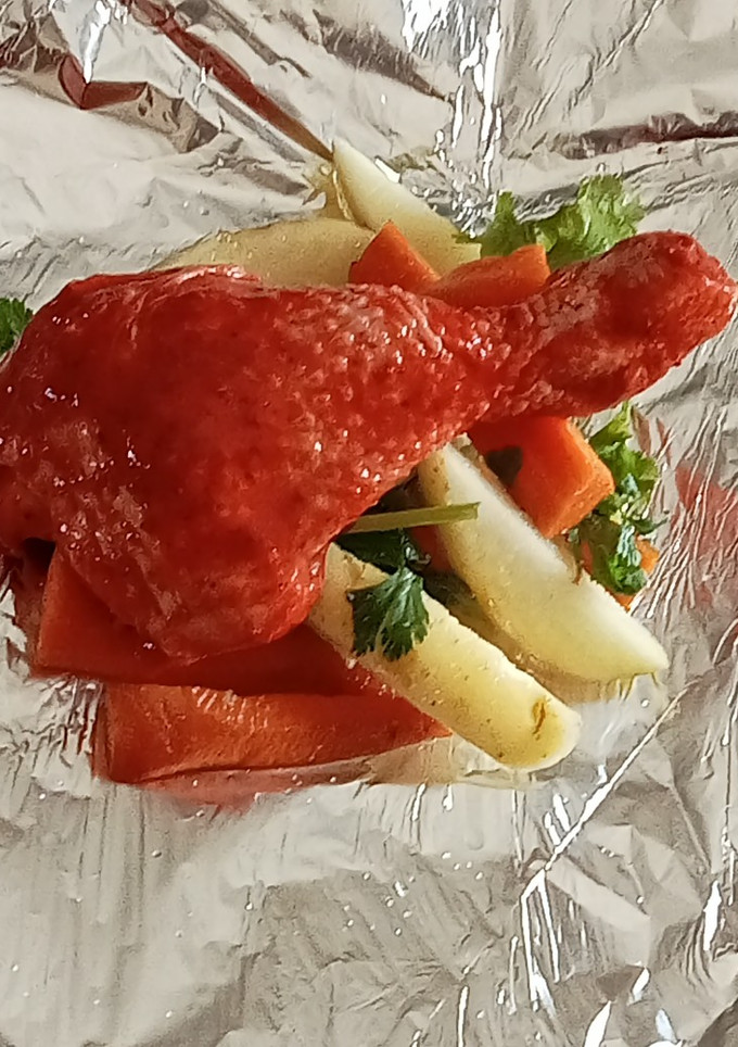Una foto de Pollo al vapor o en achote