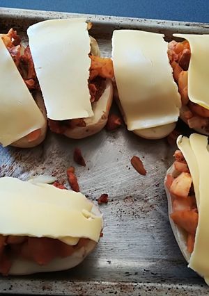 Una foto de Patatas rellenas con carne al pastor