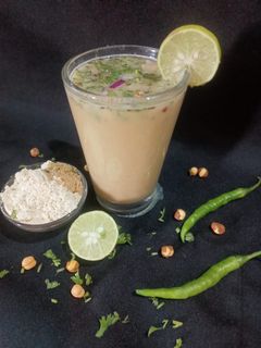 सत्तू का नमकीन शरबत (sattu ka namkeen sharbat recipe in Hindi) रेसिपी मुख्य फोटो