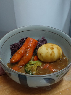 蘿蔔腿蔬菜咖哩-方便素-日本s&b辛口咖哩塊使用 的食譜成品照片