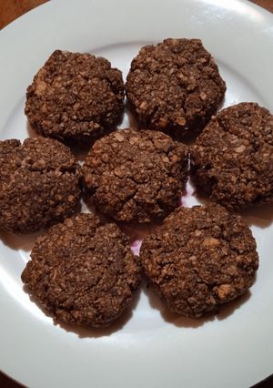 Una foto de Galletas de avena y chocolate sin azúcar y sin harina