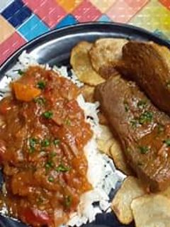 Una foto de Bife a la cacerola