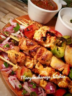 صورة لوصفة أسياخ شيش طاووق دجاج 🍡🍡