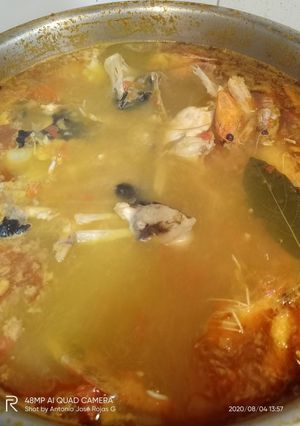 Foto principal de Fumet de peix "caldo de pescado"