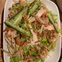 A picture of Chicken & rice noodles Asian style salad.
