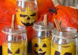 Copinhos proteicos com creme de abóbora 🎃