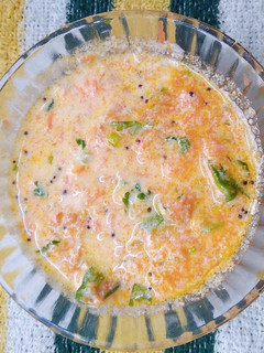 கேரட் தயிர் பச்சடி (Carrot thayir pachadi recipe in tamil) செய்முறை முக்கிய புகைப்படம்