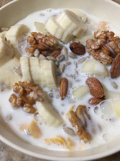Una foto de Desayuno o colación saludable