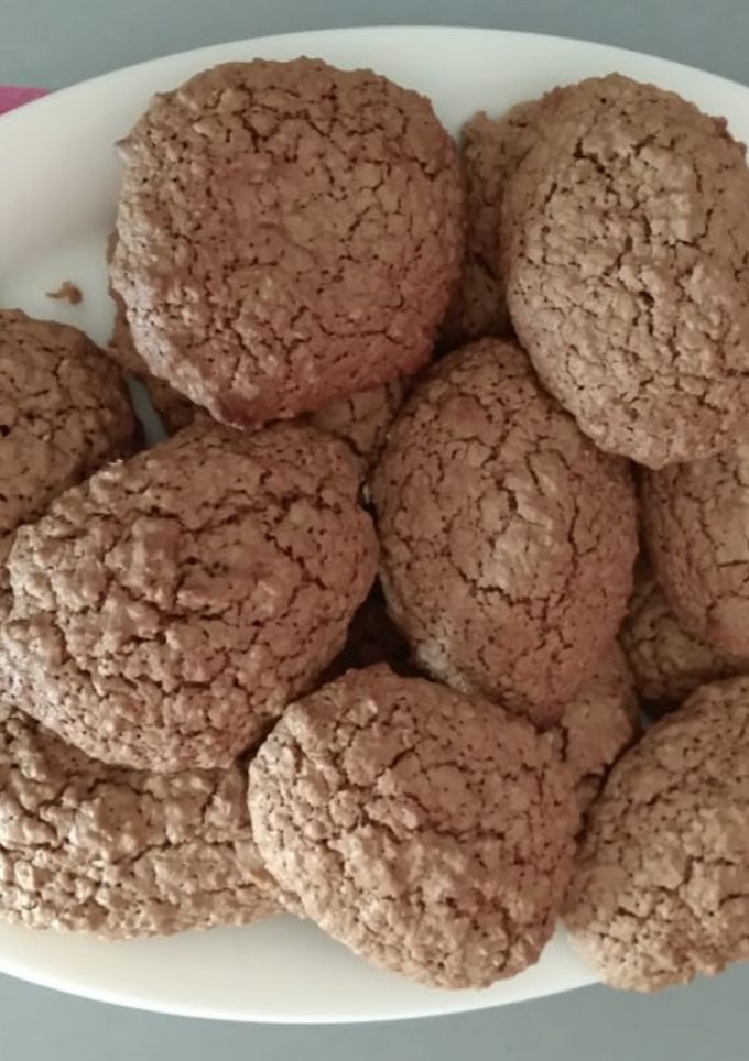 Una foto de Galletas de avena y chocolate