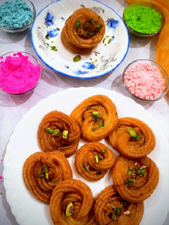 मूंगदाल पनीर जलेबी (Moongdal paneer jalebi recipe in hindi) रेसिपी मुख्य फोटो