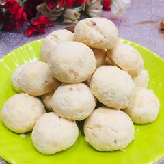 A picture of Custard powder cookies.