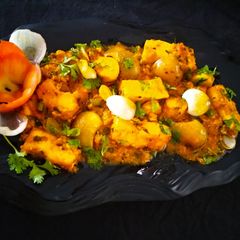 A picture of Paneer Do Pyaza.
