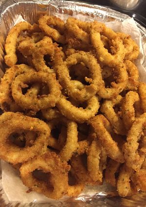 A picture of Amazing fried calamari.