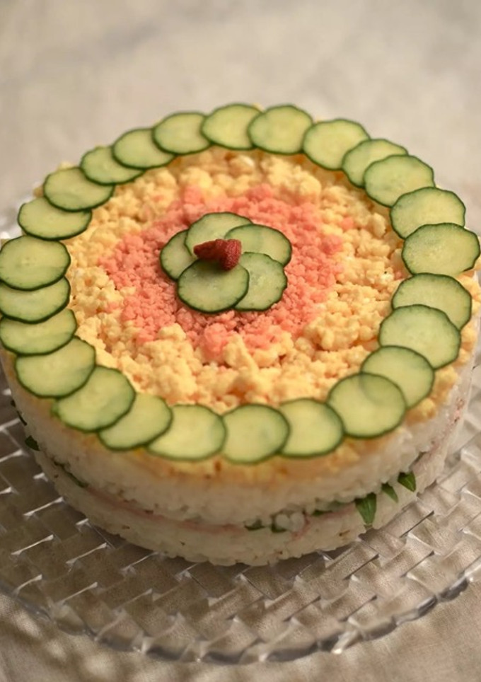 Foto resep Japanese Sushi Cake - Kue Sushi Sangat Indah! 🍣