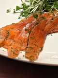 Citrus-cured salmon gravadlax