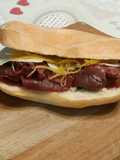 Panino Carpaccio di manzo, caciotta al peperoncino e scorza di limone candito