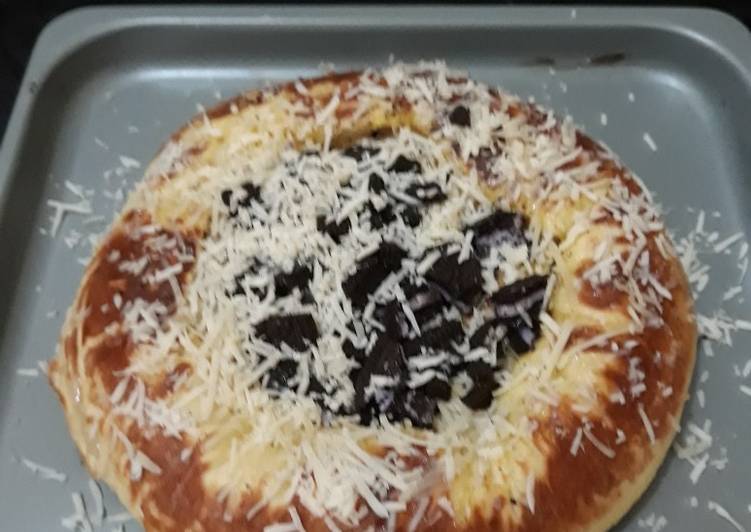 Pizza Oreo Keju no Pisang
