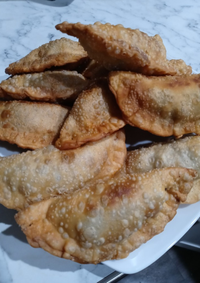 A picture of Cuban Empanadas.