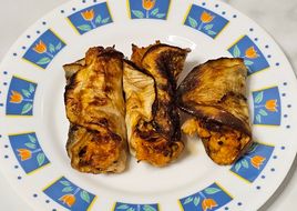 Rolls de berenjena