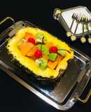 Ensalada Especial de Piña 🍍 Rellena con Frutas y Miel!🍯🥝🍊🍒