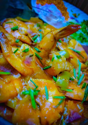সুইট এ্যন্ড সাওয়ার প্রণ (sweet and sour prawn recipe in Bengali) রেসিপির প্রধান ছবি