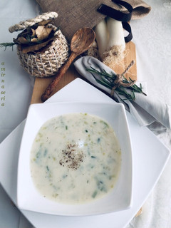 عکسی از دستور سوپ تره فرنگی