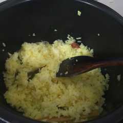 รูปของ Nasi Kuning Magicom Tanpa Santan