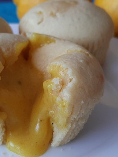 Una foto de Volcanes de limón al curry
