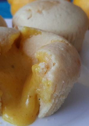 Una foto de Volcanes de limón al curry