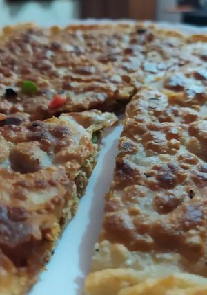 A picture of Pizza paratha.
