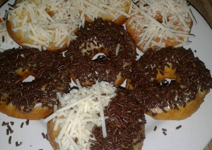 Langkah Mudah untuk Menyiapkan Donat Ubi mudah sekali, Lezat